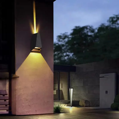 Waterproof LED Outdoor Wall Lights for Garden and Terrace – Energy Efficient & Modern Design