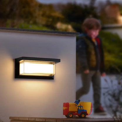 Modern Wall Light for Outdoors – Weatherproof LED Outdoor Lamp for Terrace & Garden