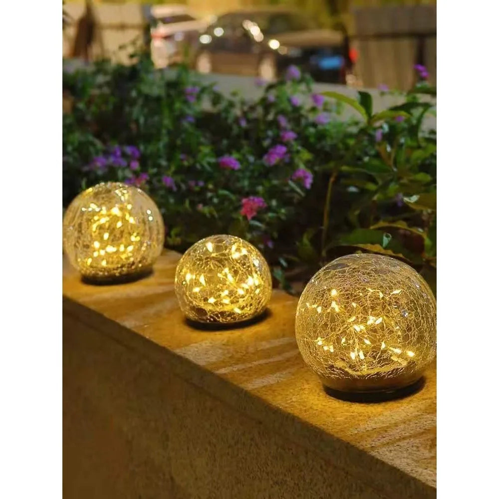 LED Garden Lights in Crackle Glass Design – Solar Ball Lamps for Outdoor Use and Decoration